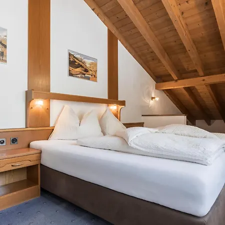 Hotel Soliva & By Mein - Mountain Homes